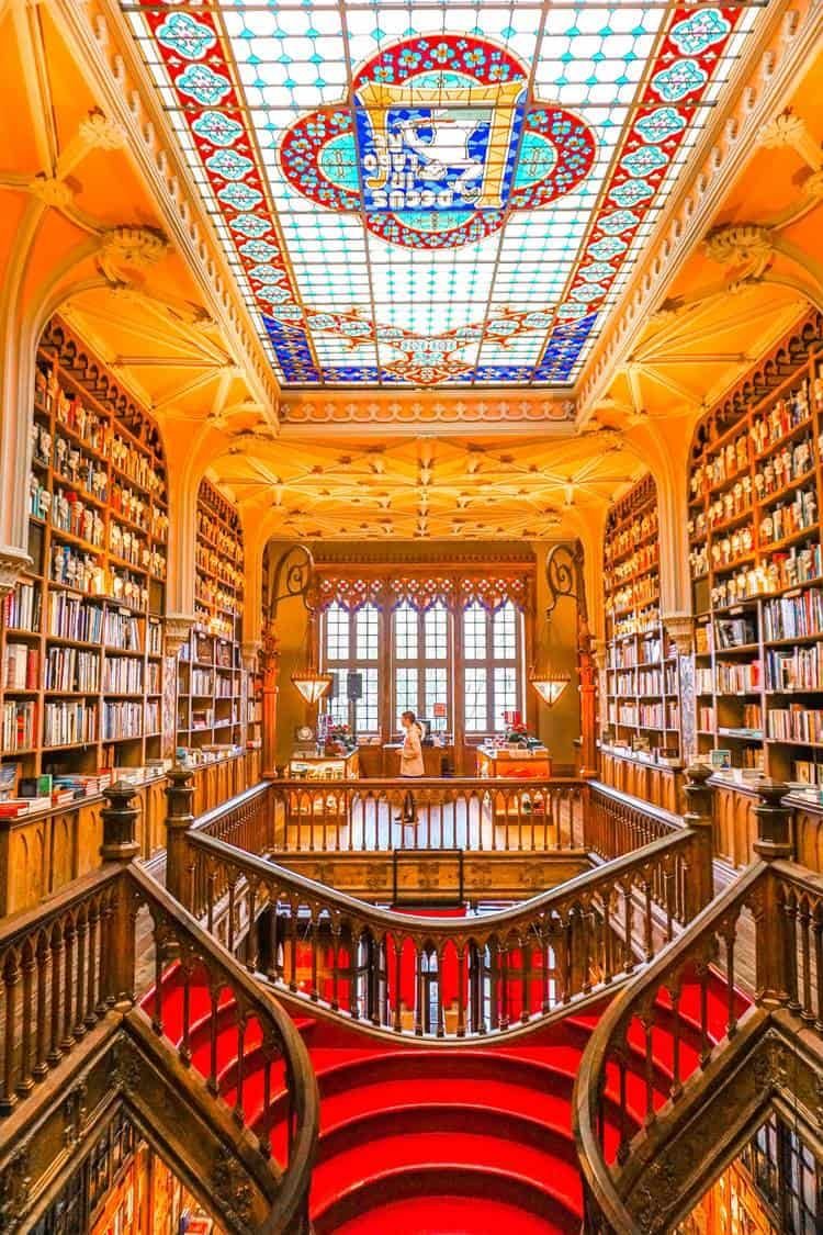 Livraria Lello Porto bookshop